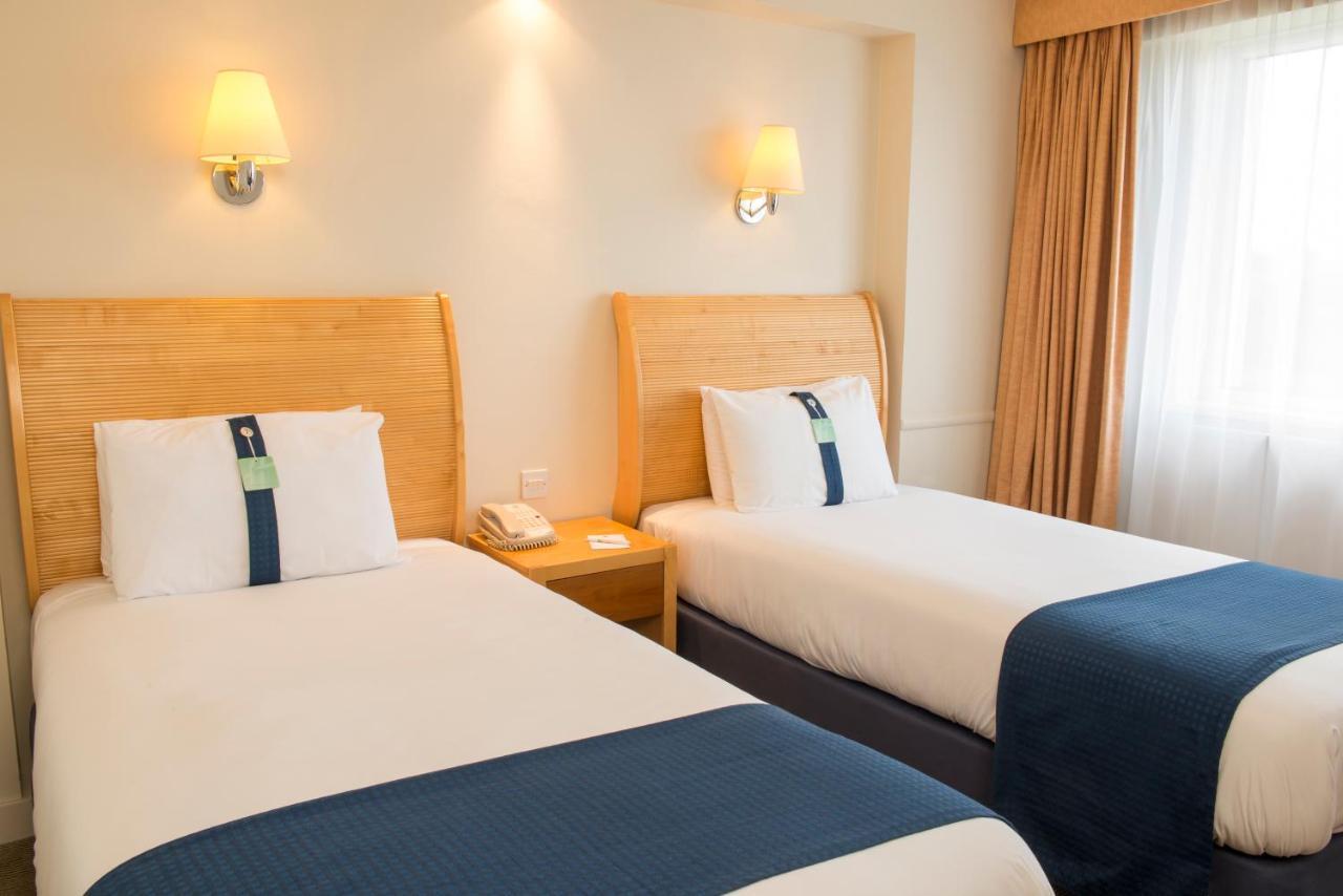 Holiday Inn London Brent Cross, An Ihg Hotel Εξωτερικό φωτογραφία