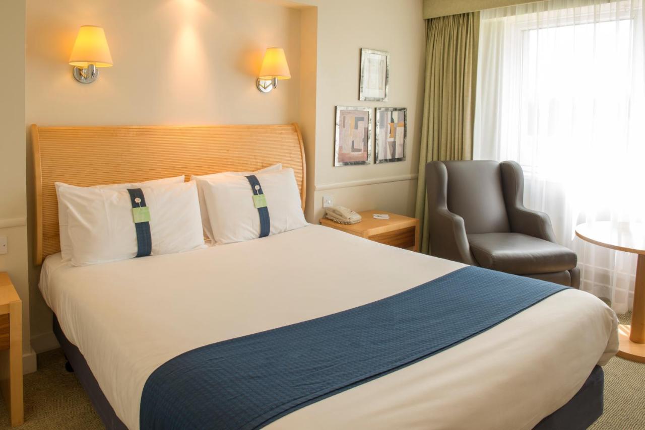 Holiday Inn London Brent Cross, An Ihg Hotel Εξωτερικό φωτογραφία