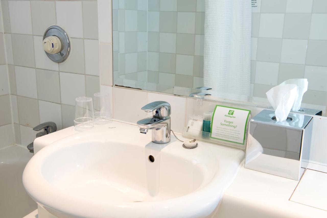 Holiday Inn London Brent Cross, An Ihg Hotel Εξωτερικό φωτογραφία