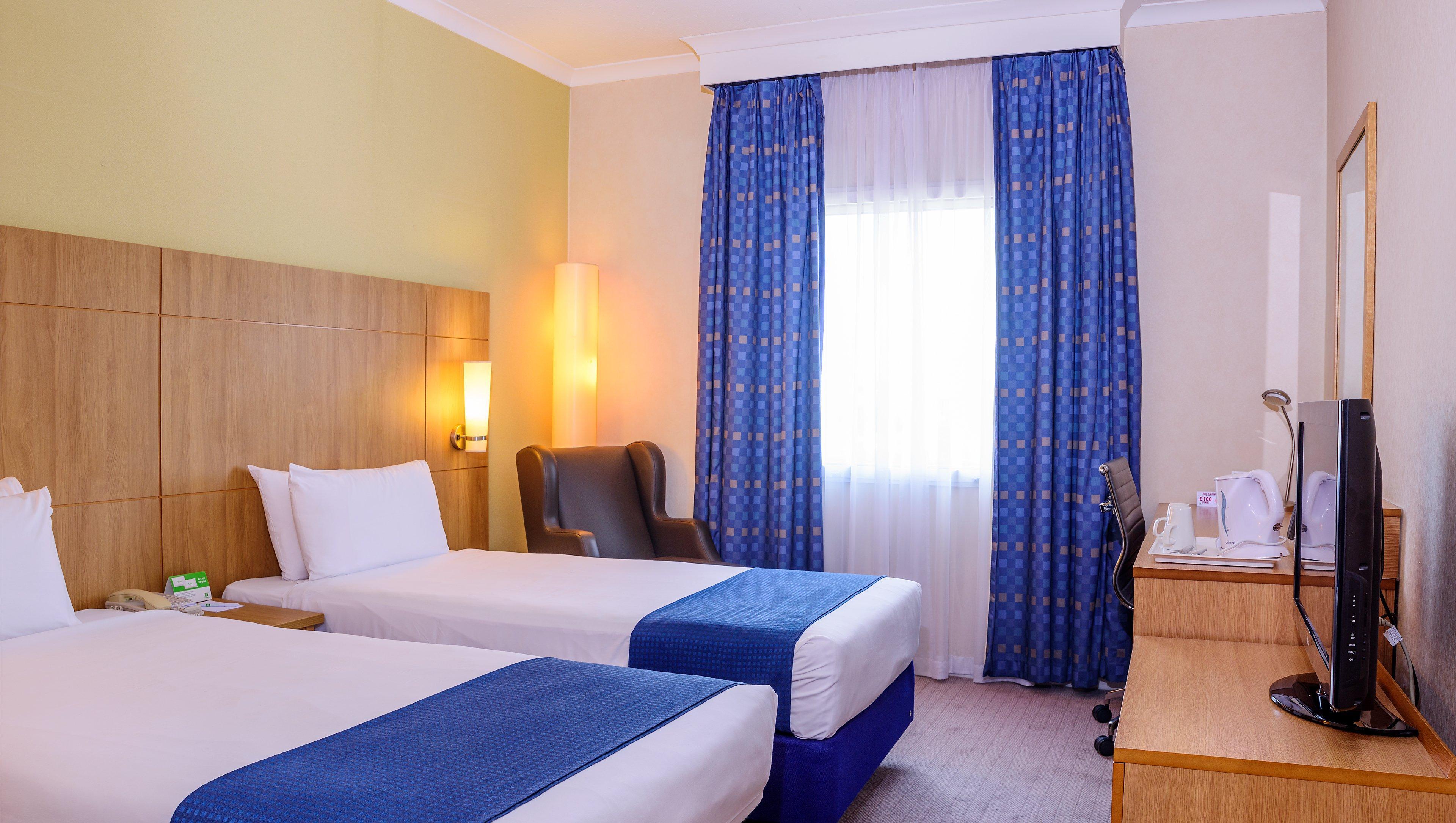 Holiday Inn London Brent Cross, An Ihg Hotel Εξωτερικό φωτογραφία