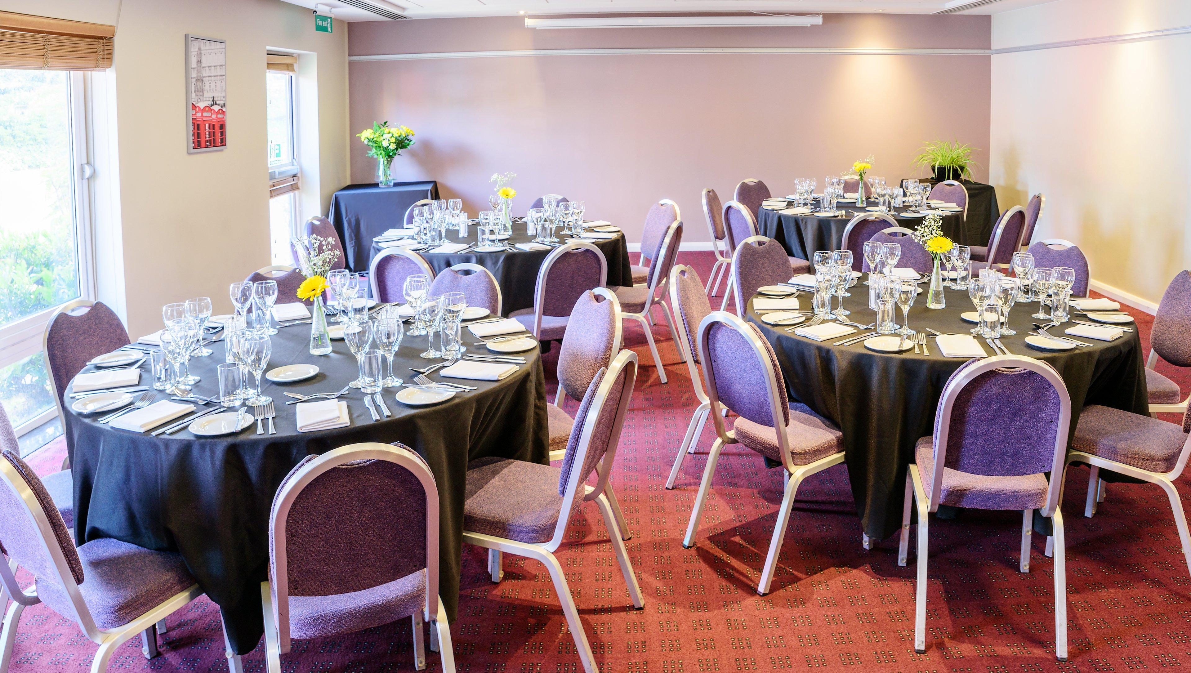 Holiday Inn London Brent Cross, An Ihg Hotel Εξωτερικό φωτογραφία
