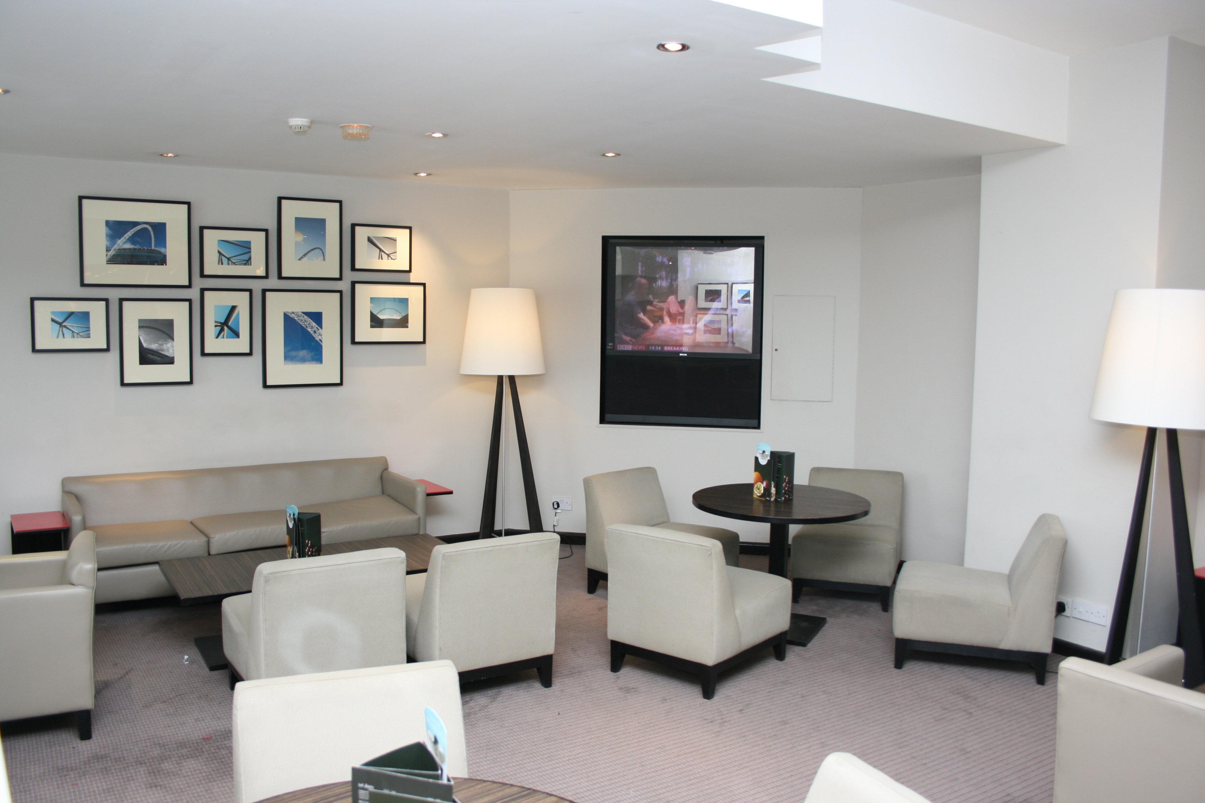 Holiday Inn London Brent Cross, An Ihg Hotel Εξωτερικό φωτογραφία