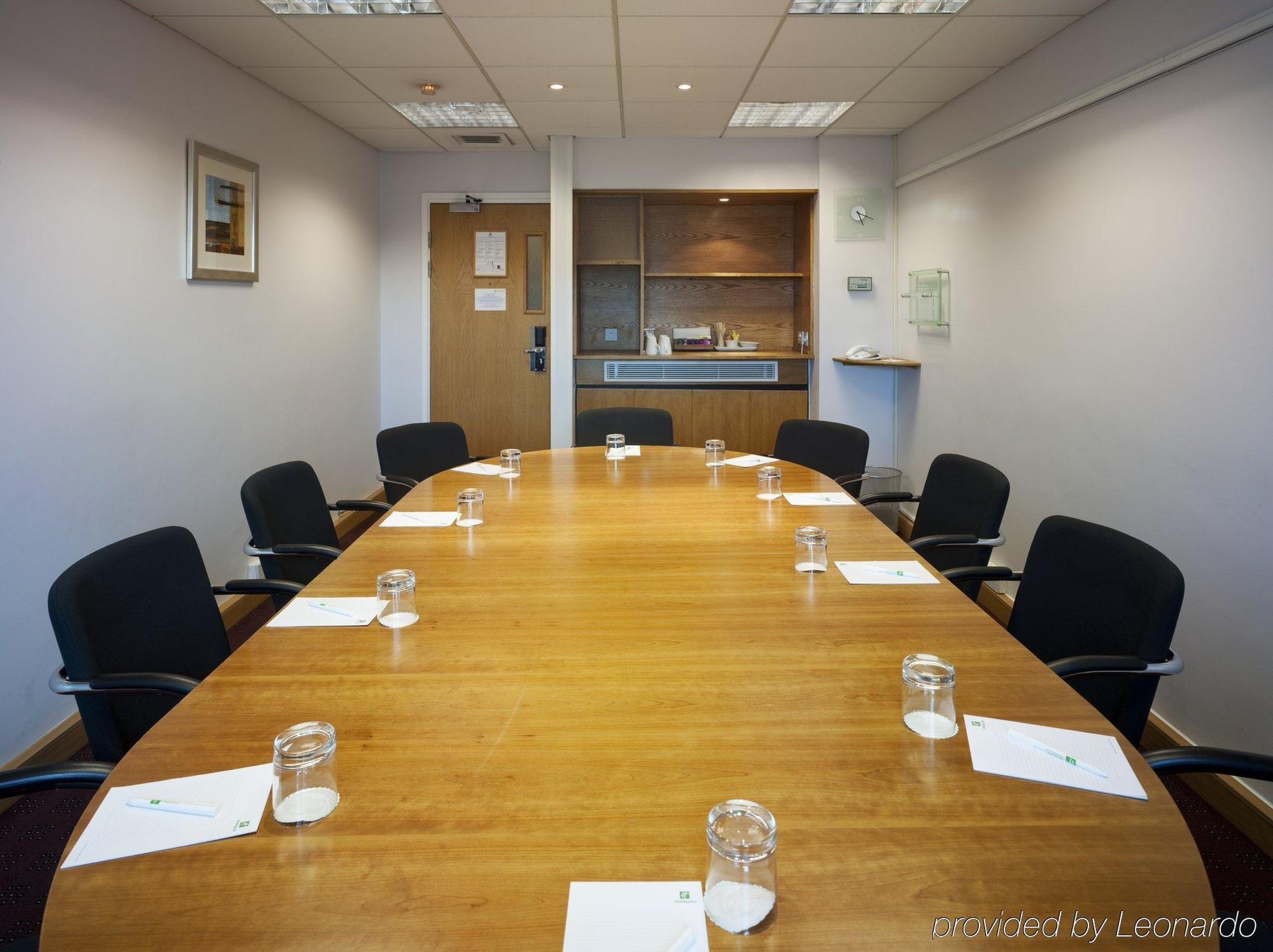Holiday Inn London Brent Cross, An Ihg Hotel Ανέσεις φωτογραφία