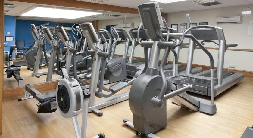 Holiday Inn London Brent Cross, An Ihg Hotel Εξωτερικό φωτογραφία