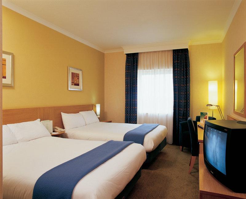 Holiday Inn London Brent Cross, An Ihg Hotel Δωμάτιο φωτογραφία